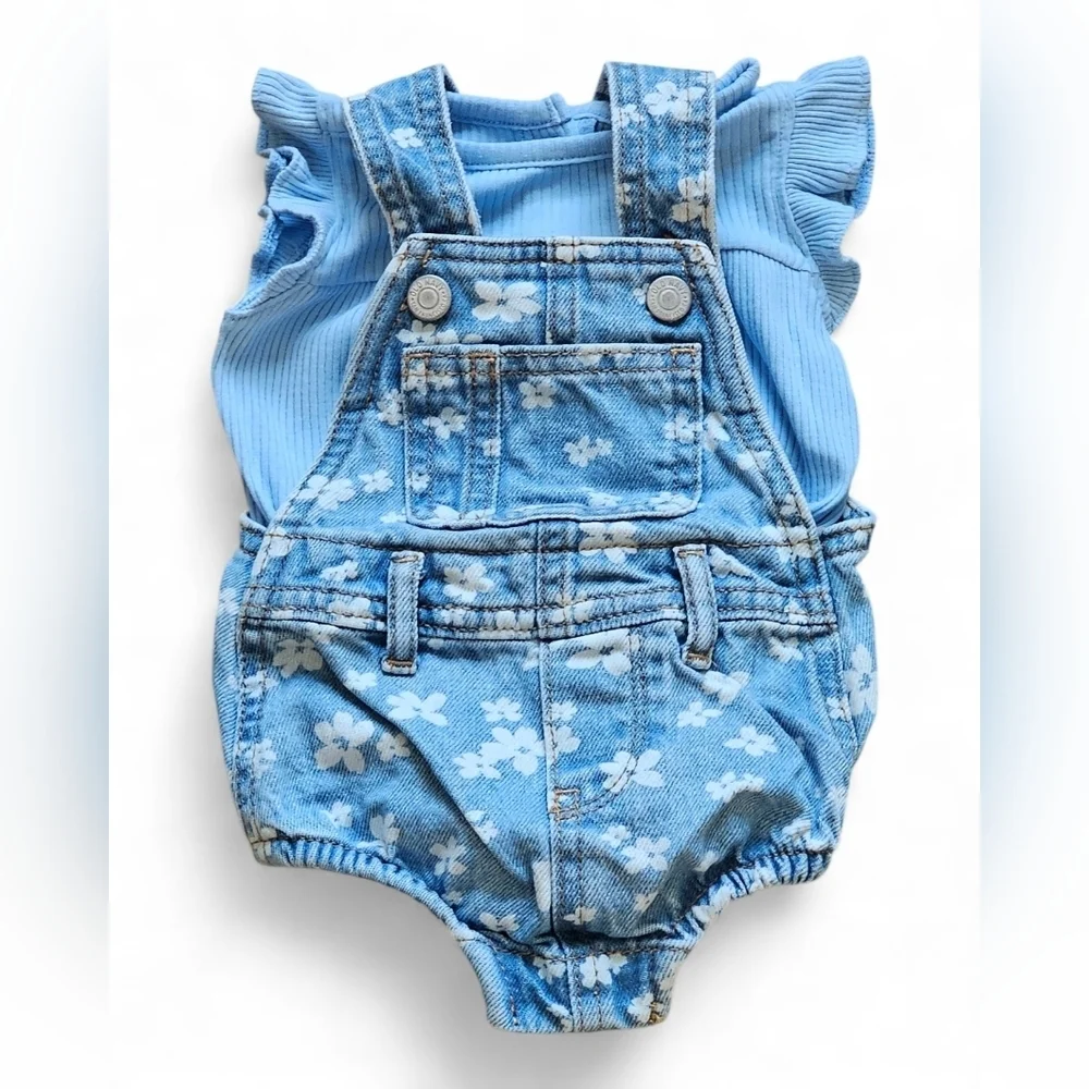 Old Navy Baby Girl Floral Denim Overall Set with Matching Blue Onesie Size 0–3